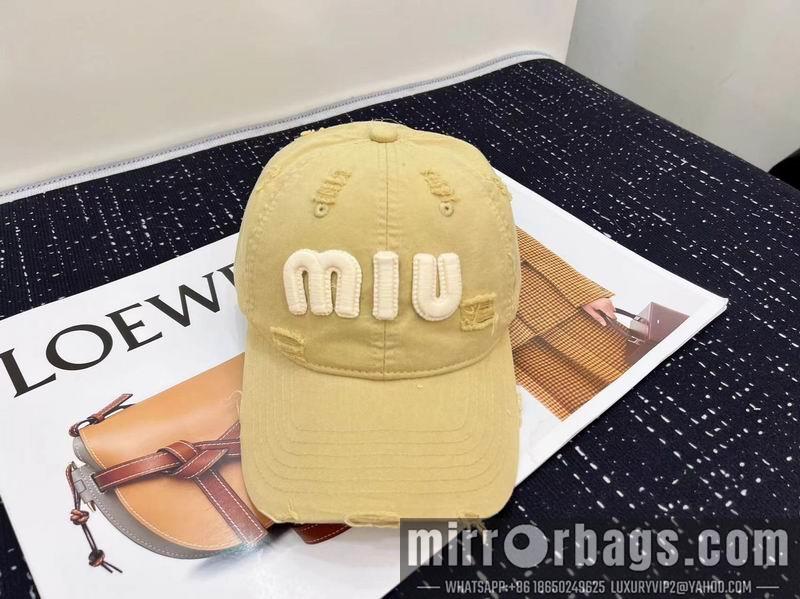 Miumiu Hat dx72
