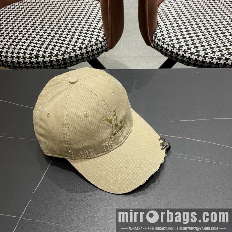 LV Hat 040206