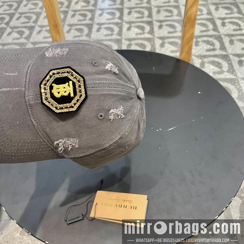 Burberry Hat 041701