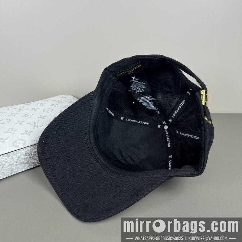 LV Hat dx61
