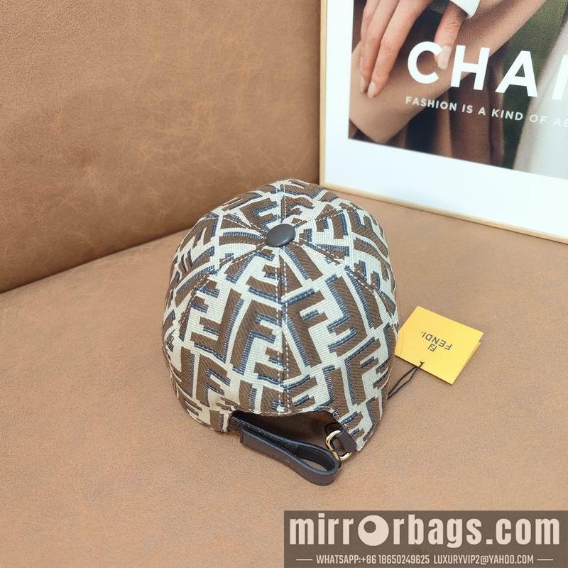 Fendi Hat dx51
