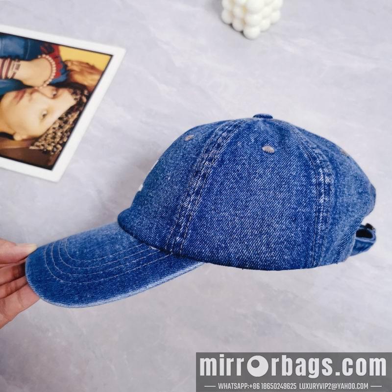 Balenciaga Hat dx29
