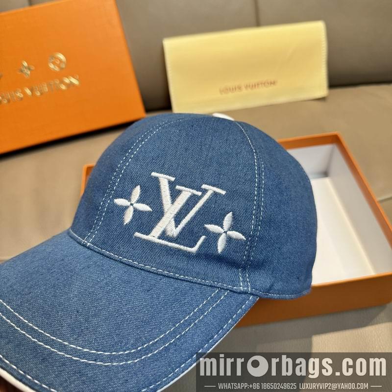 LV Hat dx162