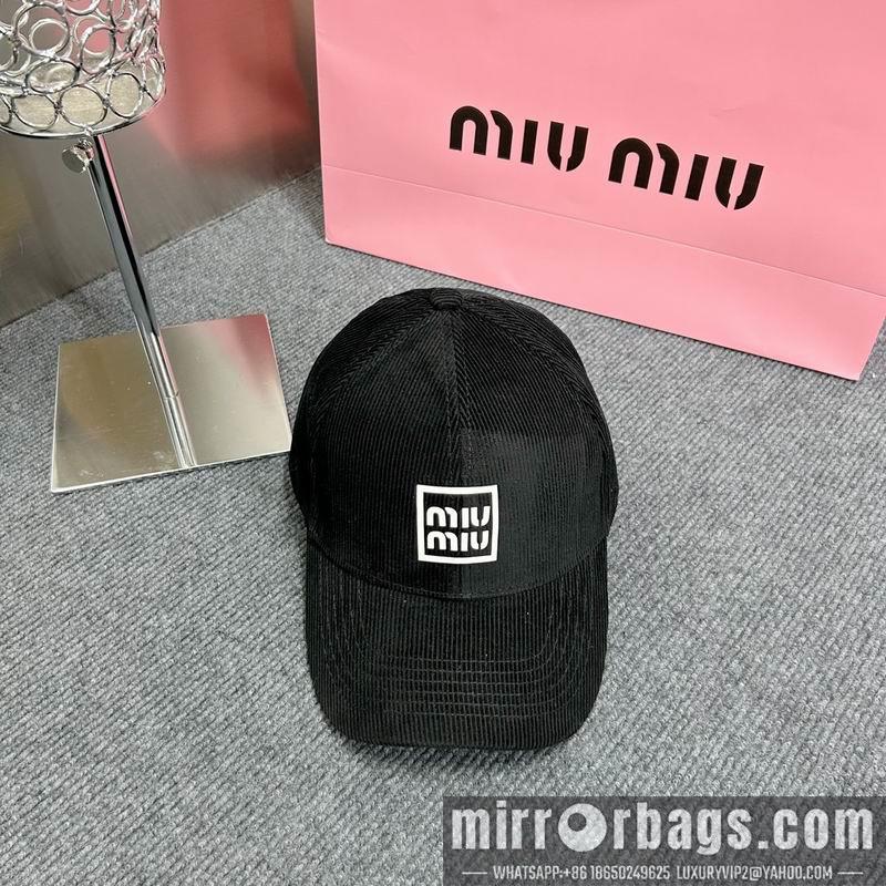 Miumiu Hat dx85