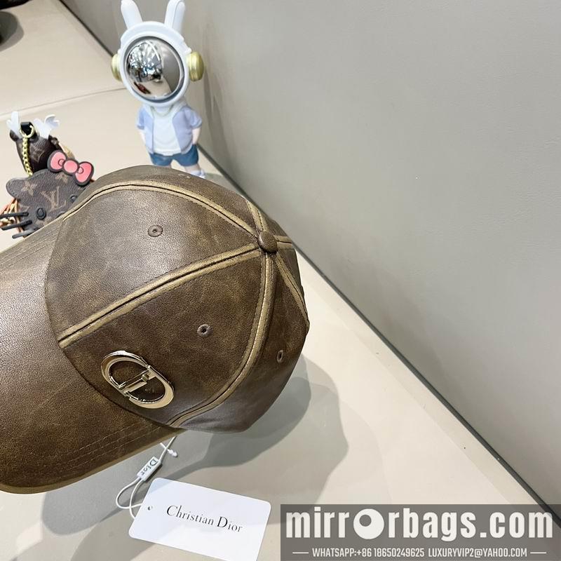 Dior Hat 072802