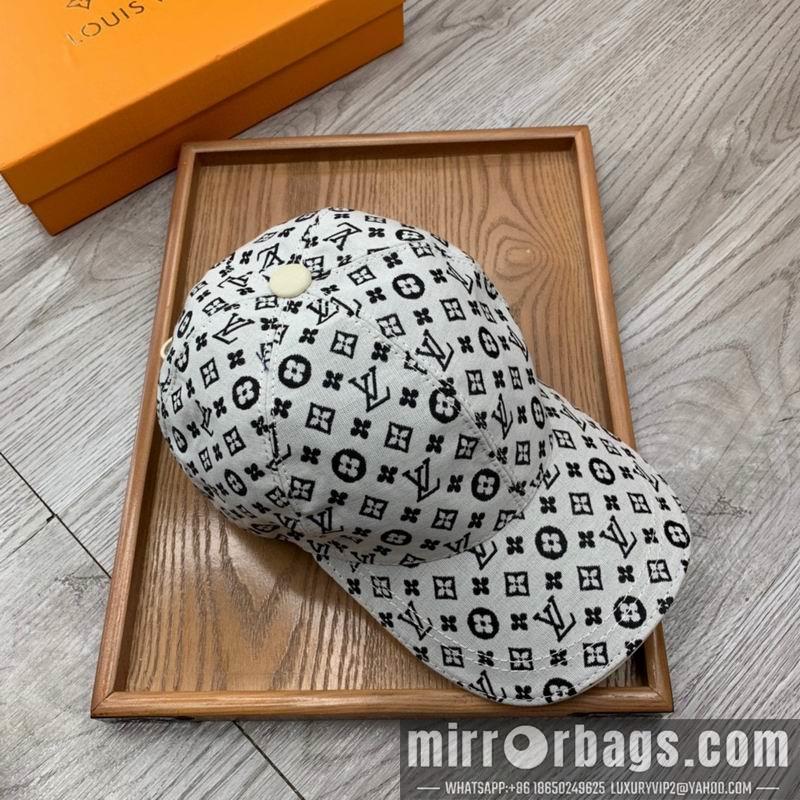 LV Hat dx45