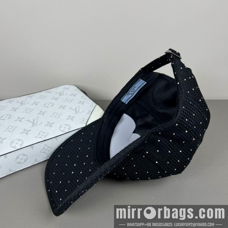 Prada Hat dx17