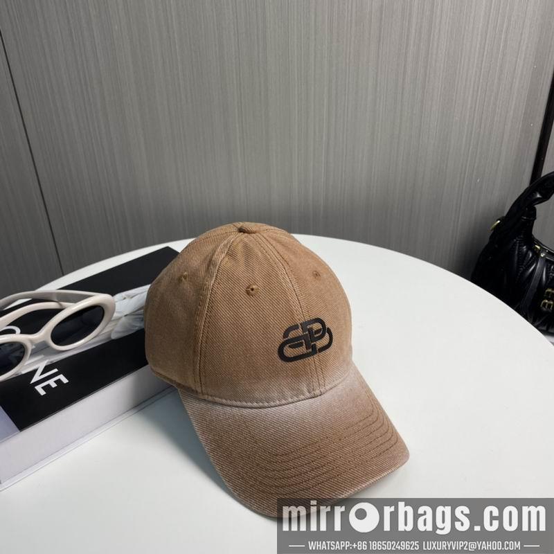 Balenciaga Hat 091402