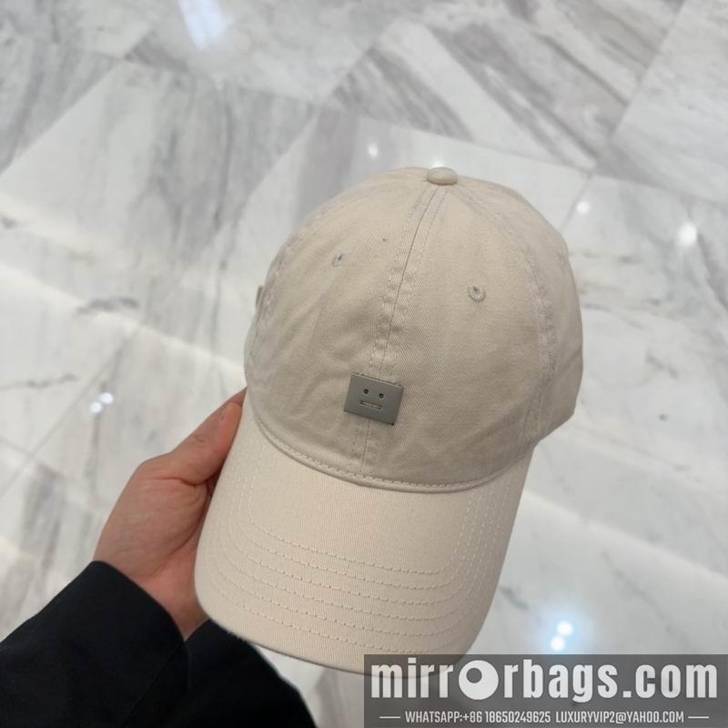 Acne Hat dx20