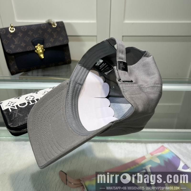 The North Face Hat dx03