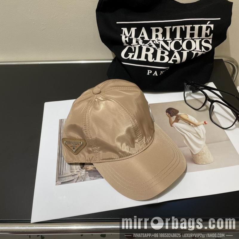 Prada Hat dx16