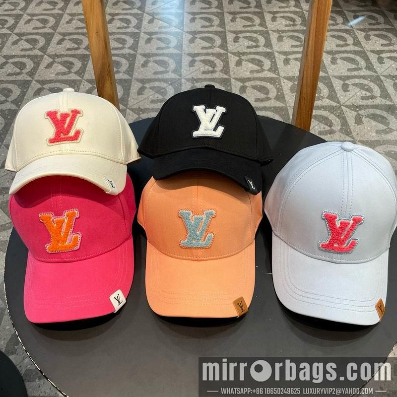 LV Hat 072303
