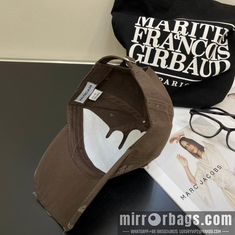Balenciaga Hat 042701