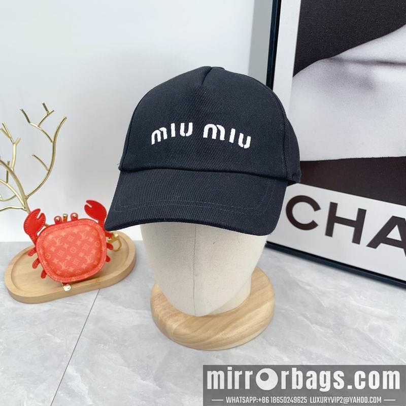 Miumiu Hat dx03