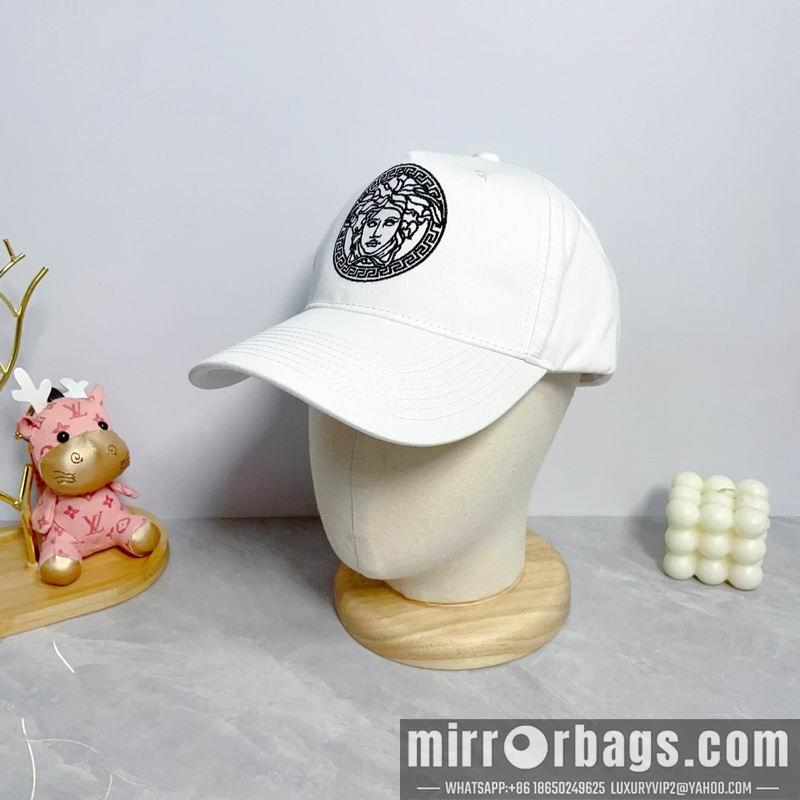 Versace Hat dx03