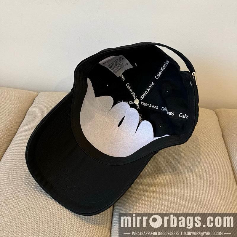 CK Hat dx33