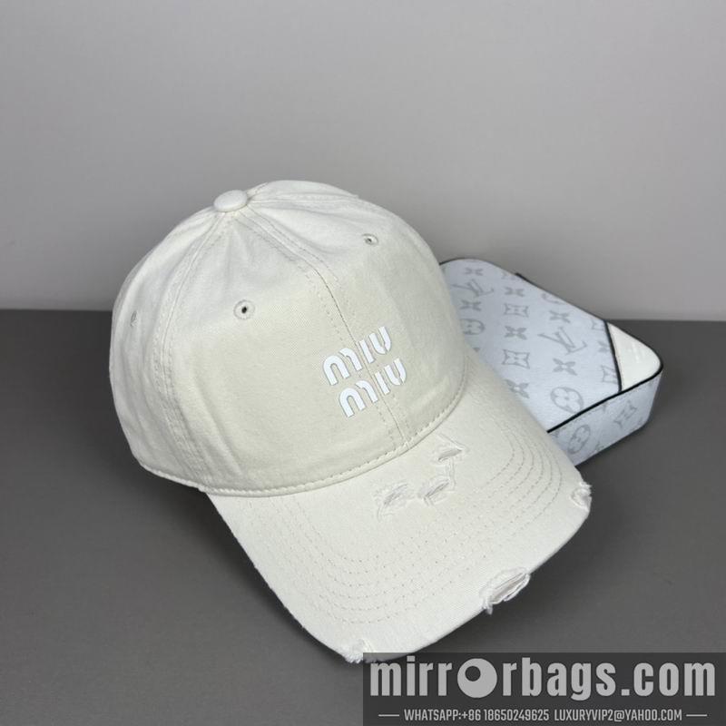 Miumiu Hat dx44