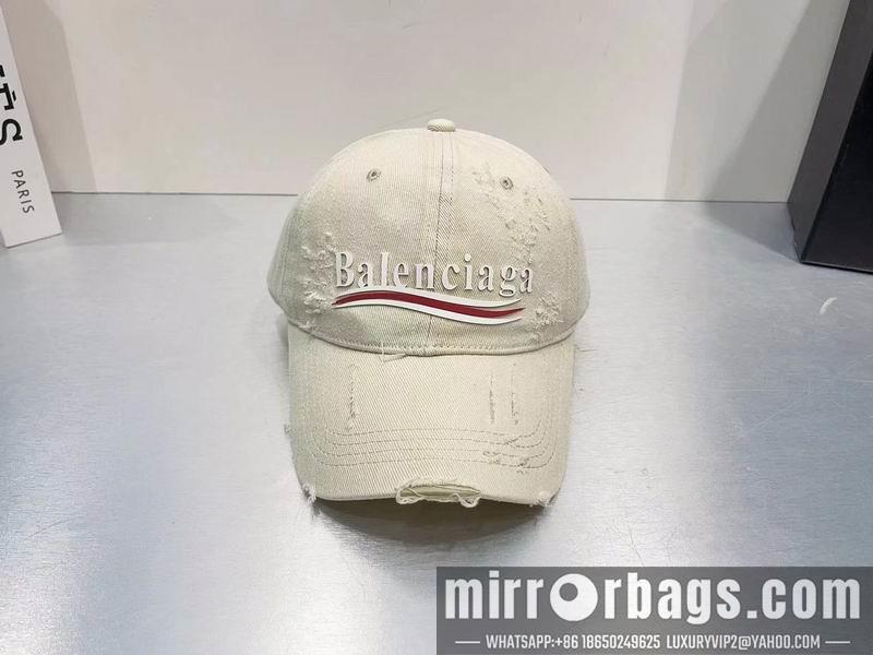 Balenciaga Hat dx04