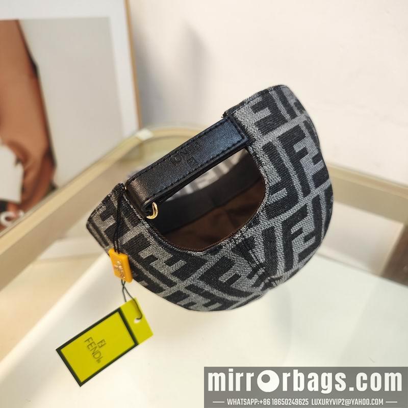 Fendi Hat dx93