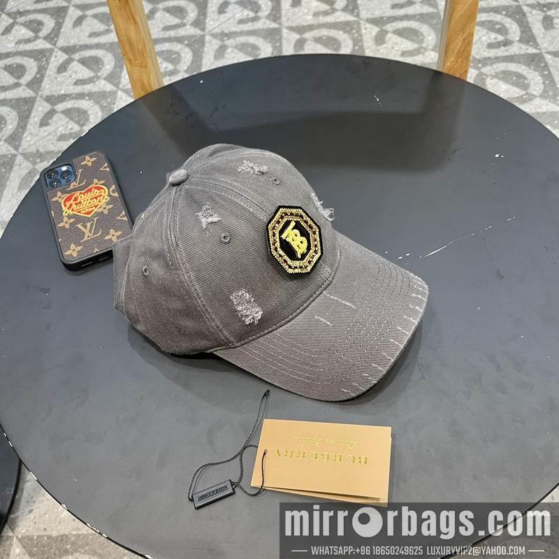 Burberry Hat 041701