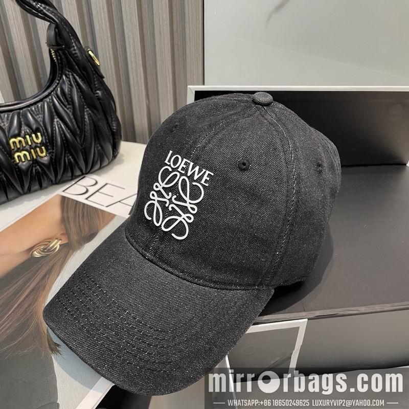 Loewe Hat dx55