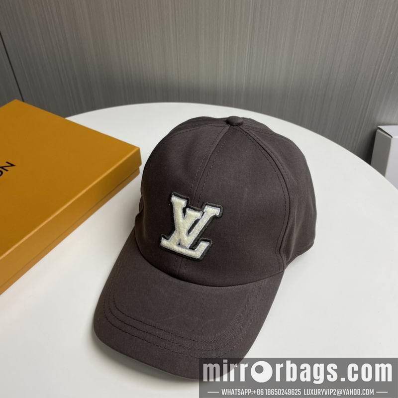 LV Hat dx159
