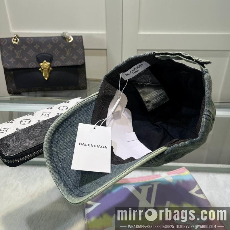 Balenciaga Hat dx81