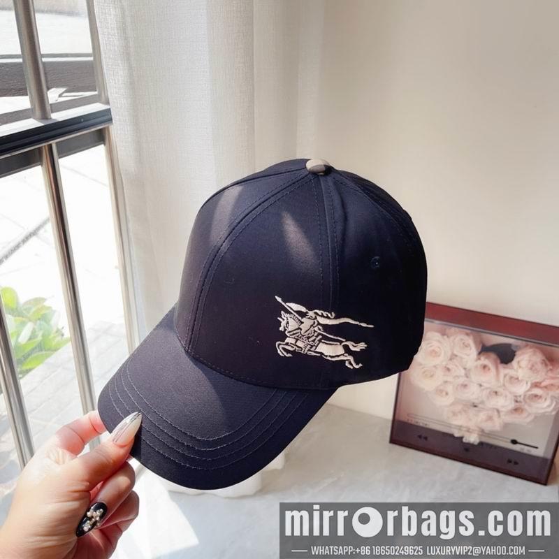 Burberry Hat 041702