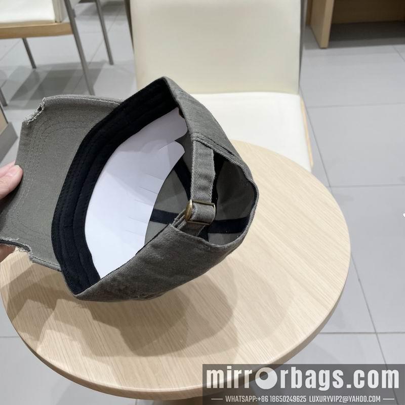 LV Hat 021004