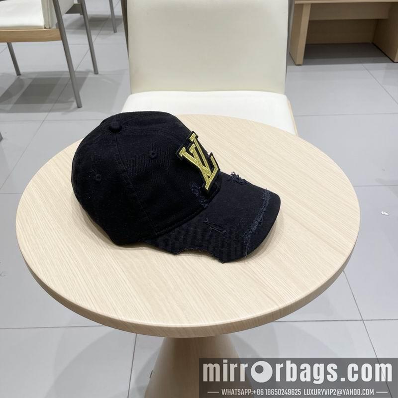 LV Hat 021004