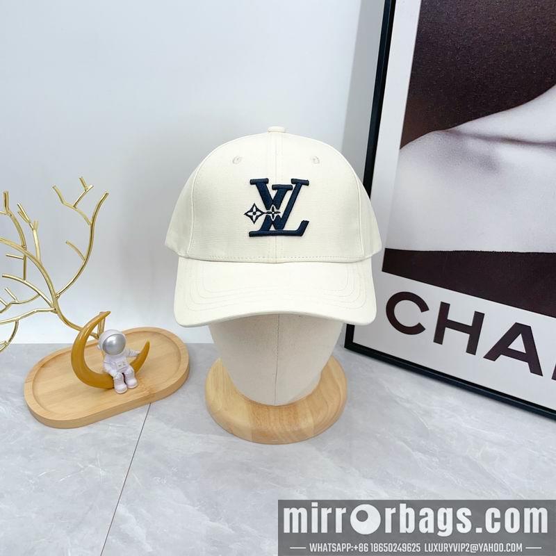 LV Hat dx71