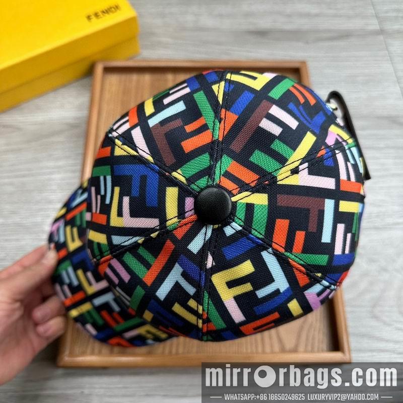 Fendi Hat dx104