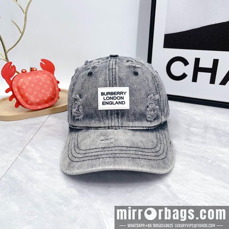 Burberry Hat dx01
