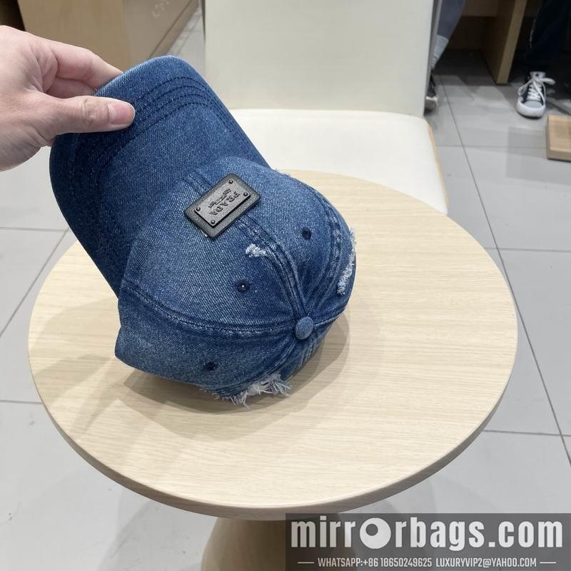 Prada Hat 040201