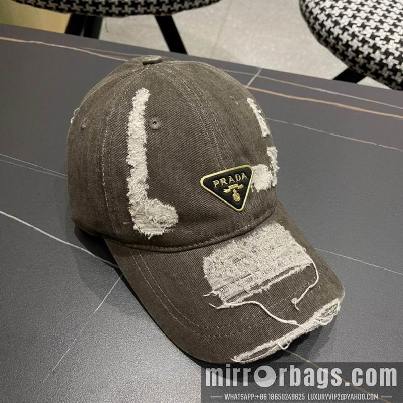 Prada Hat 021001