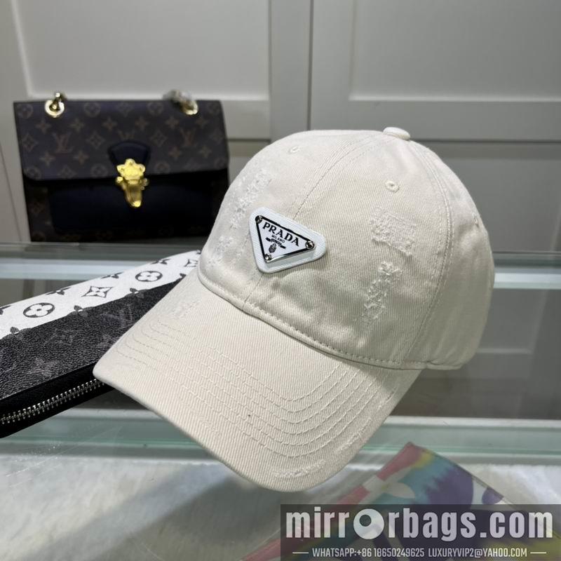 Prada Hat dx33