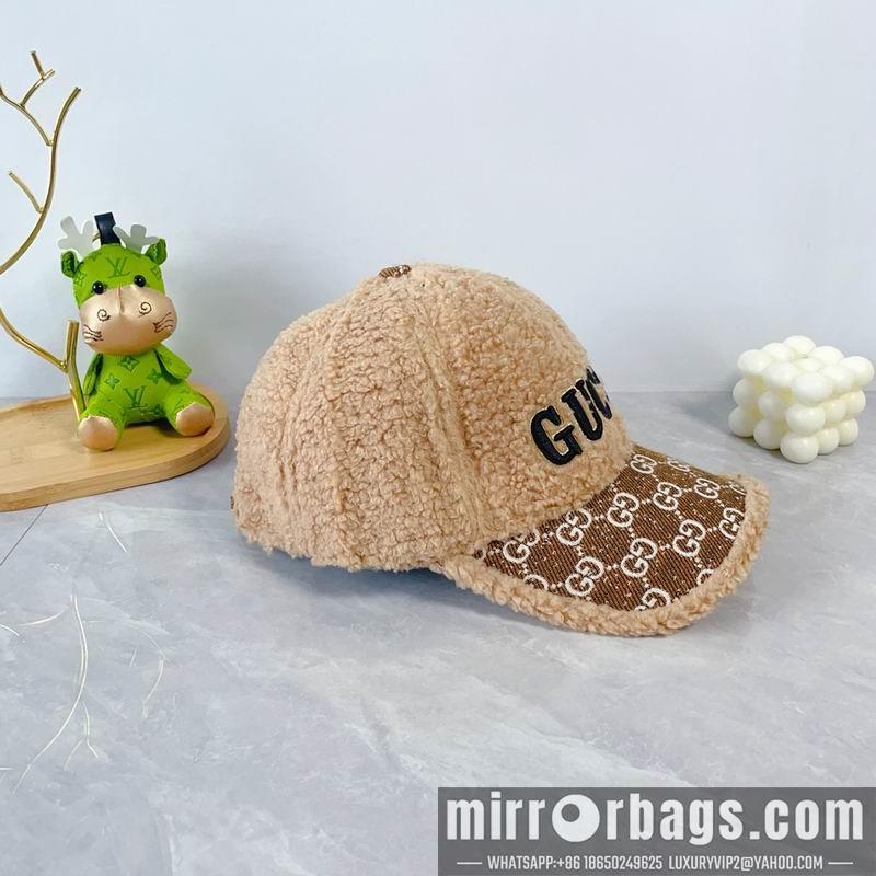 Gucci Hat dx140