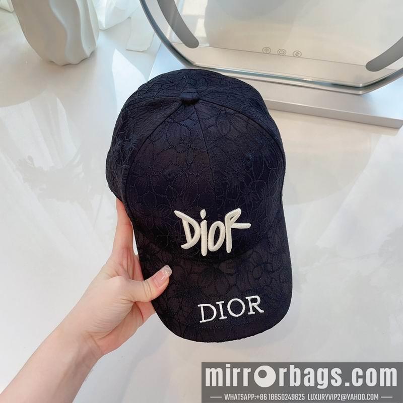 Dior Hat dx32