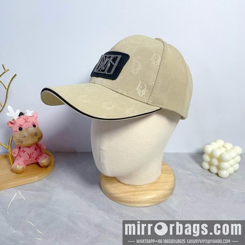 Dior Hat dx47