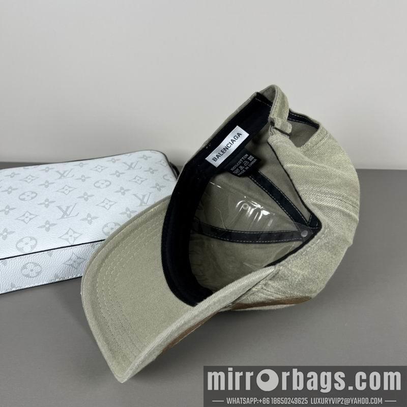 Balenciaga Hat dx34