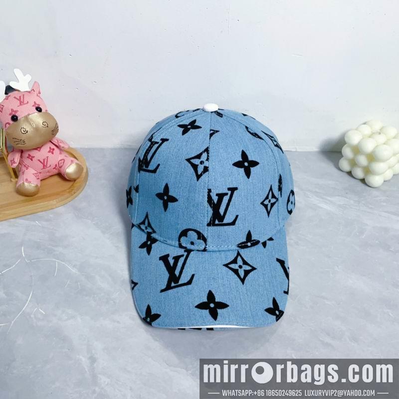 LV Hat dx32