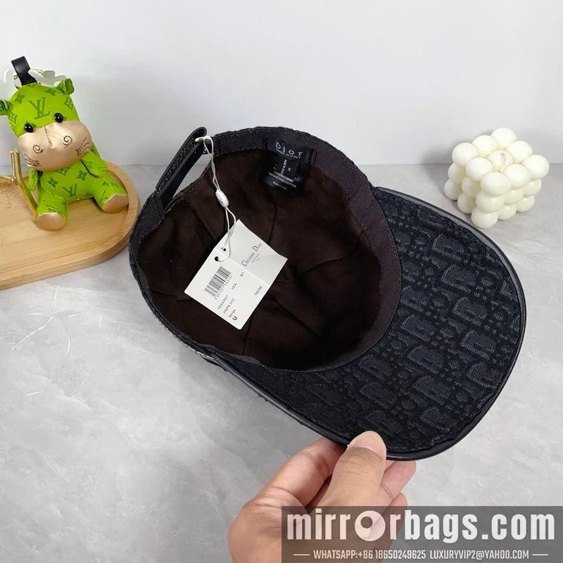 Dior Hat dx66