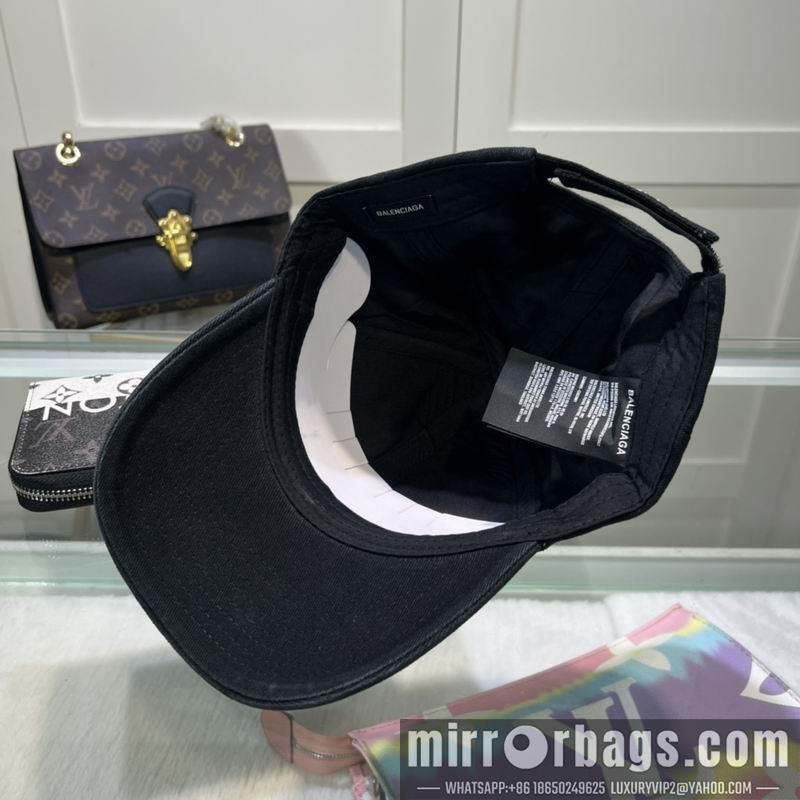 Balenciaga Hat dx98