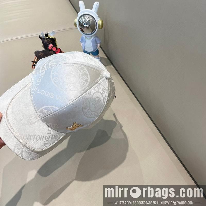 LV Hat 081401