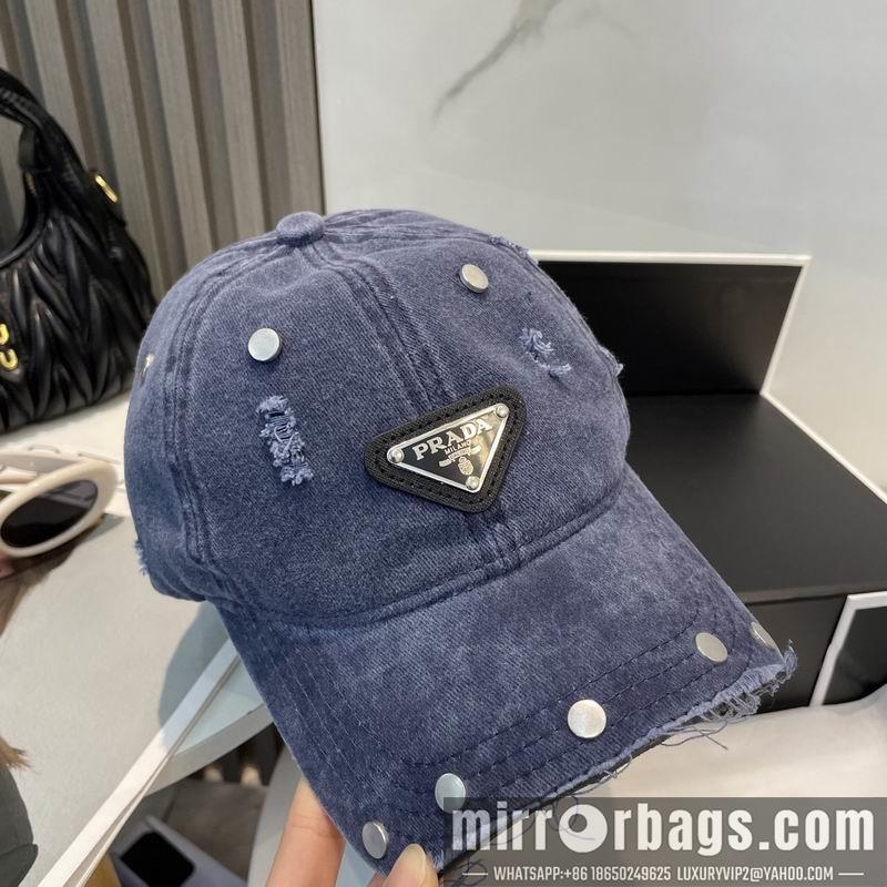 Prada Hat 040202
