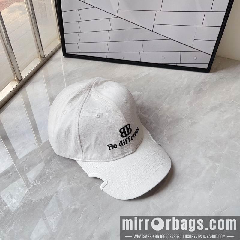 Balenciaga Hat 041703