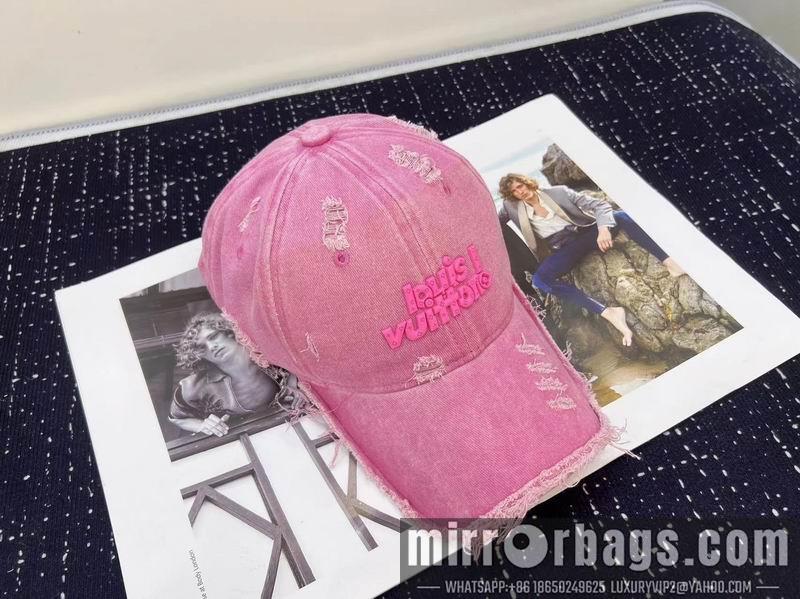LV Hat dx109