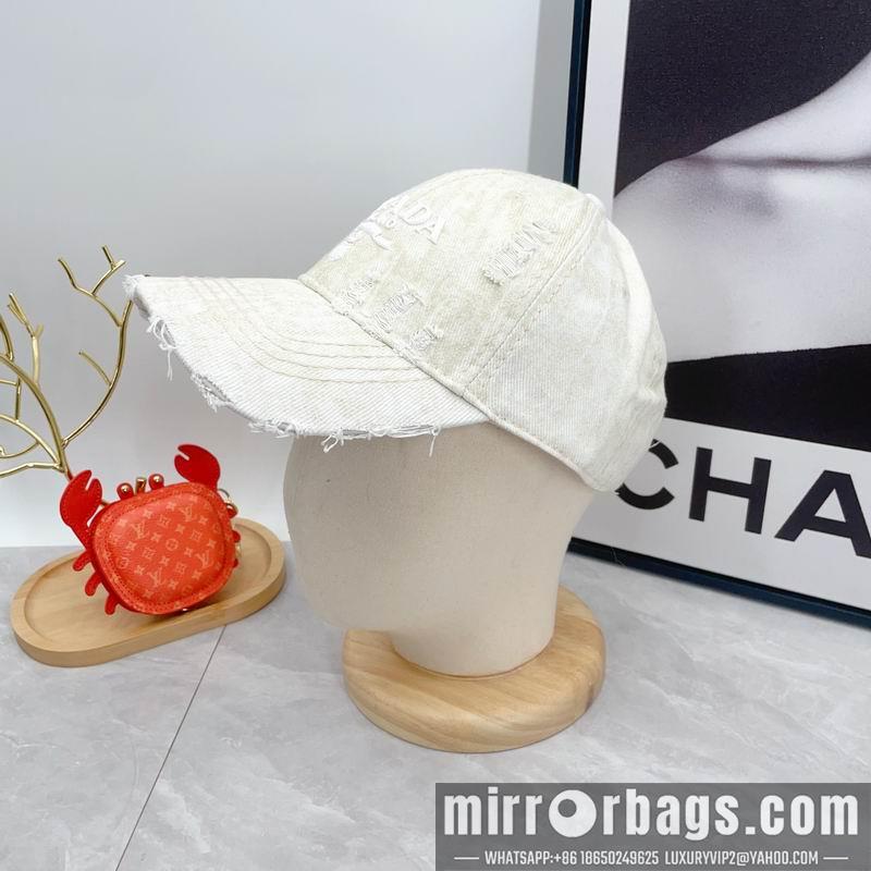 Prada Hat dx14