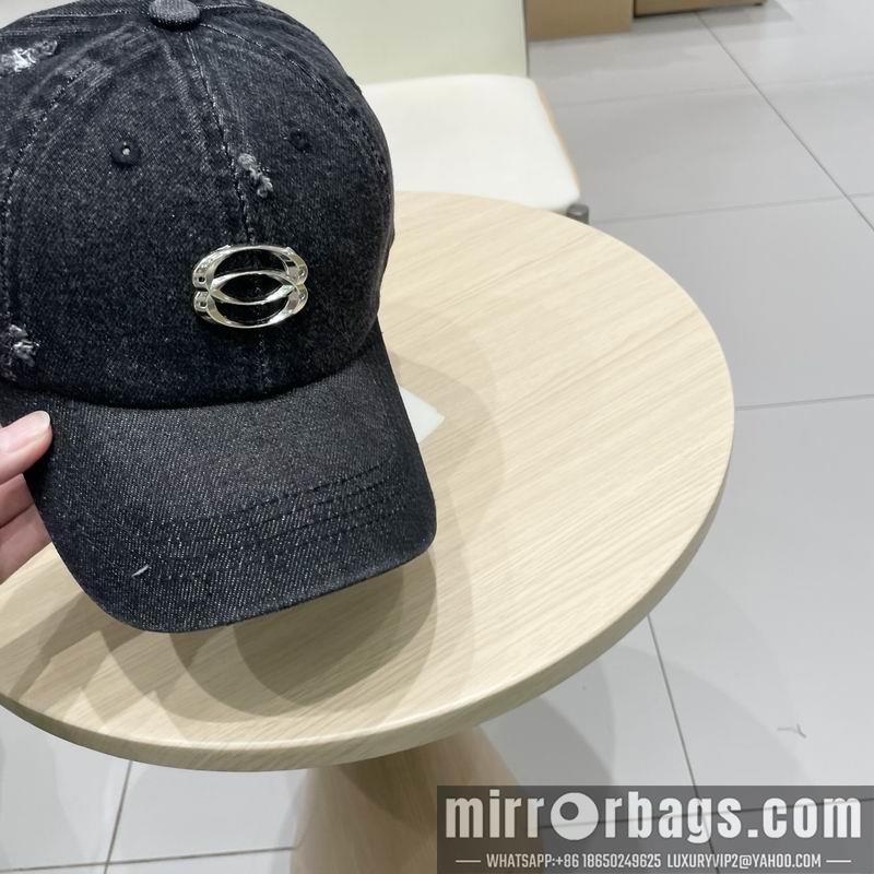 Other Hat 041404