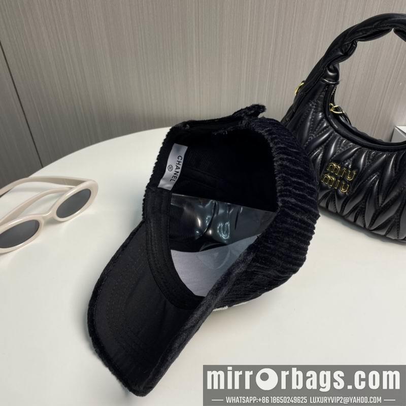 Chanel Hat 010401
